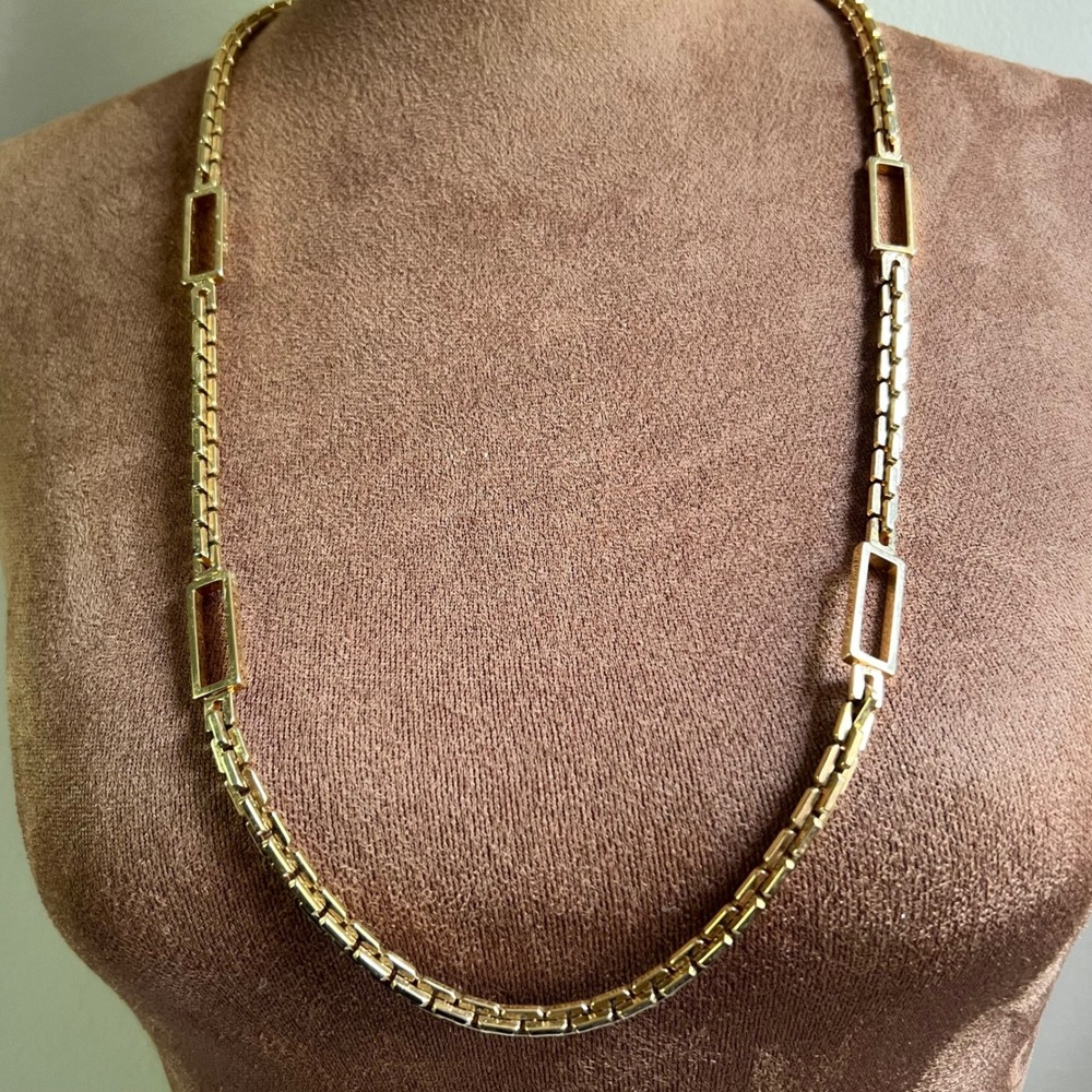 Vintage‎ Gold Tone Geometric Rectangle Link Long Chain Necklace 32 Inch Eclectic